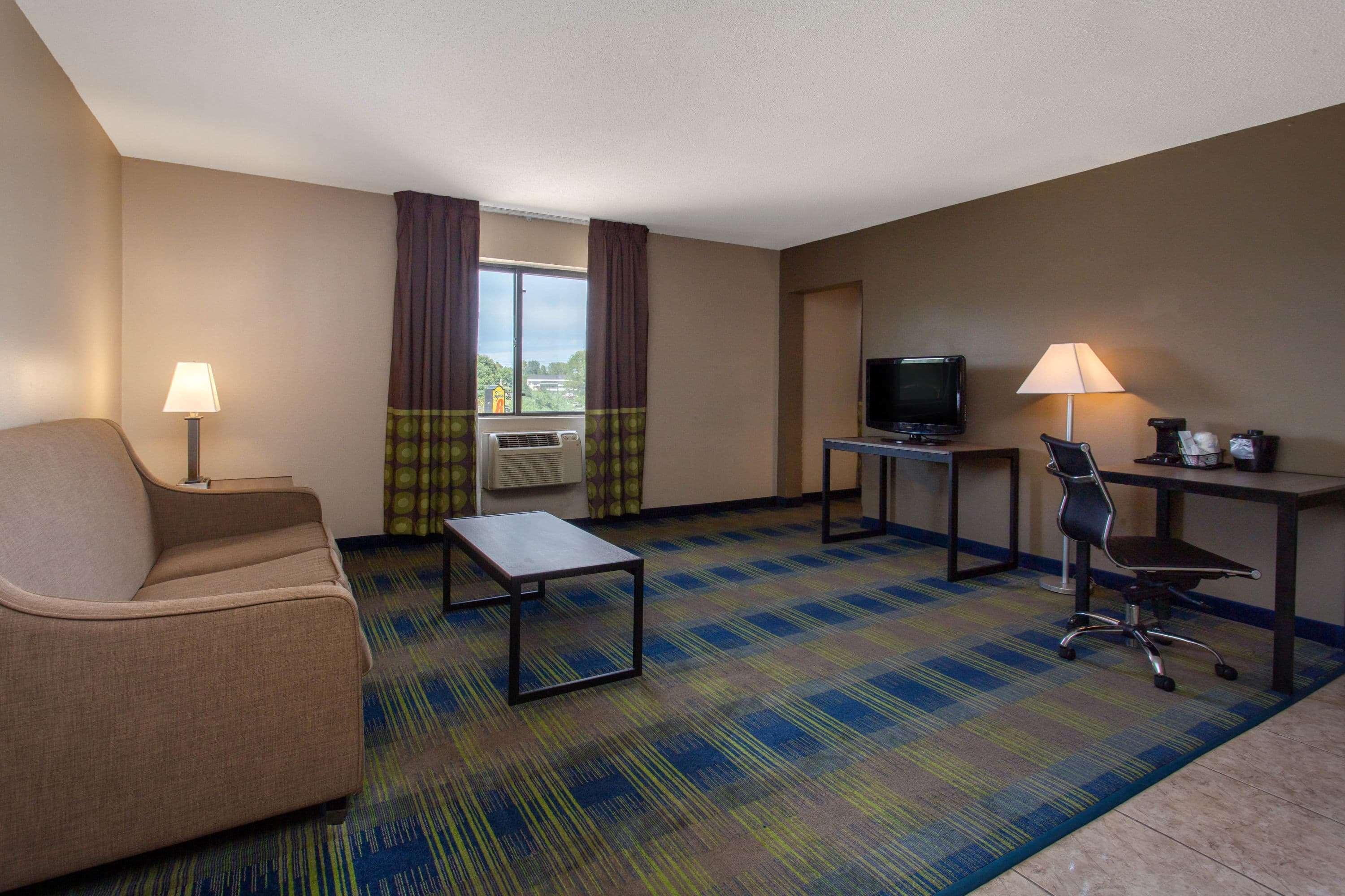 Super 8 By Wyndham Cromwell/Middletown Hotel Exterior foto