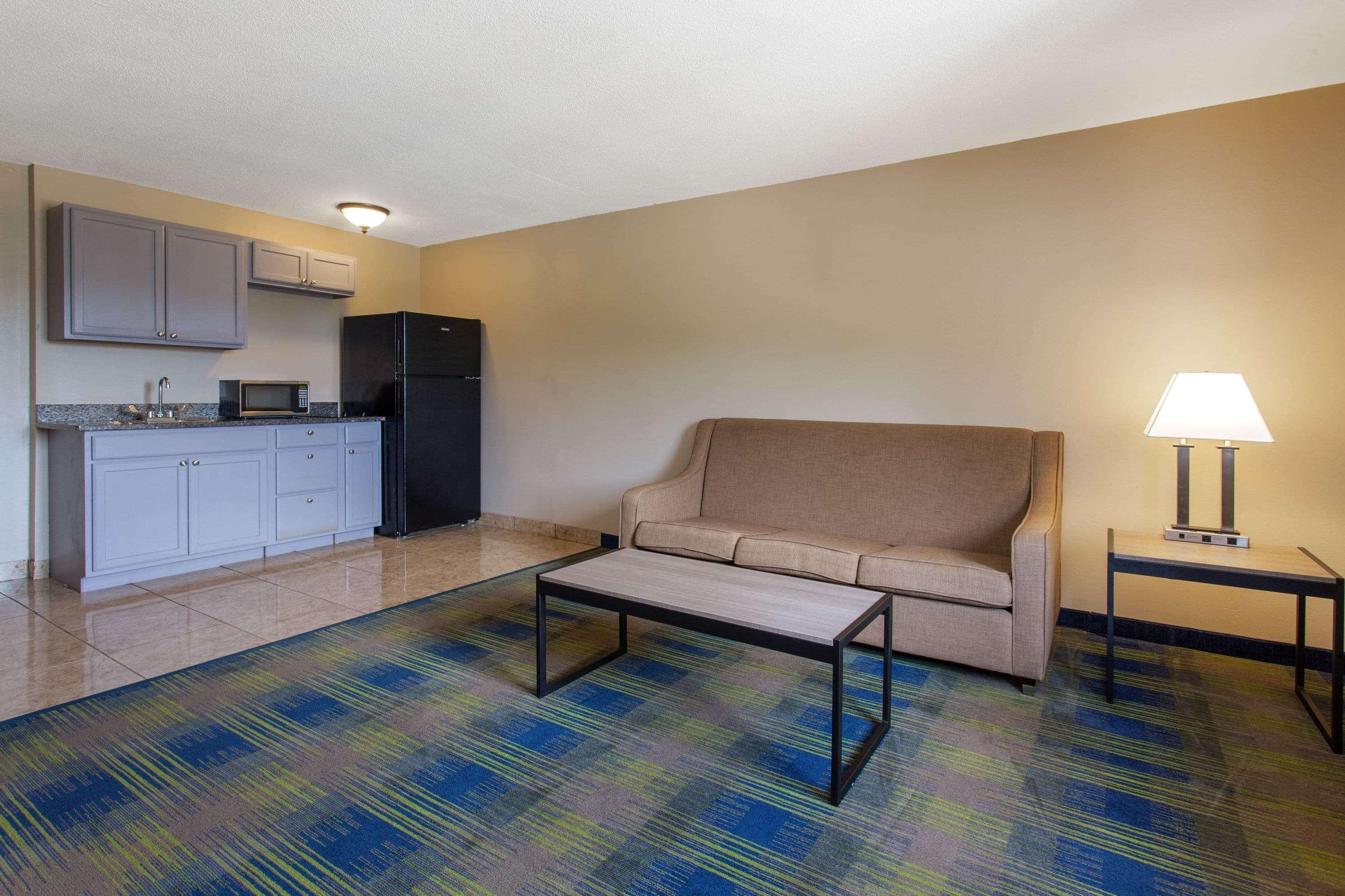Super 8 By Wyndham Cromwell/Middletown Hotel Exterior foto